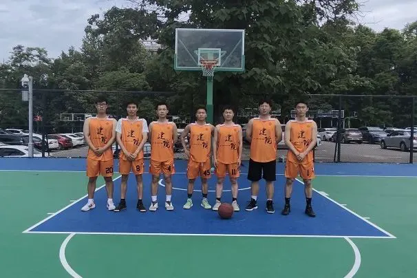 哪里可以找到适合篮球运动员的放松方法?_1
